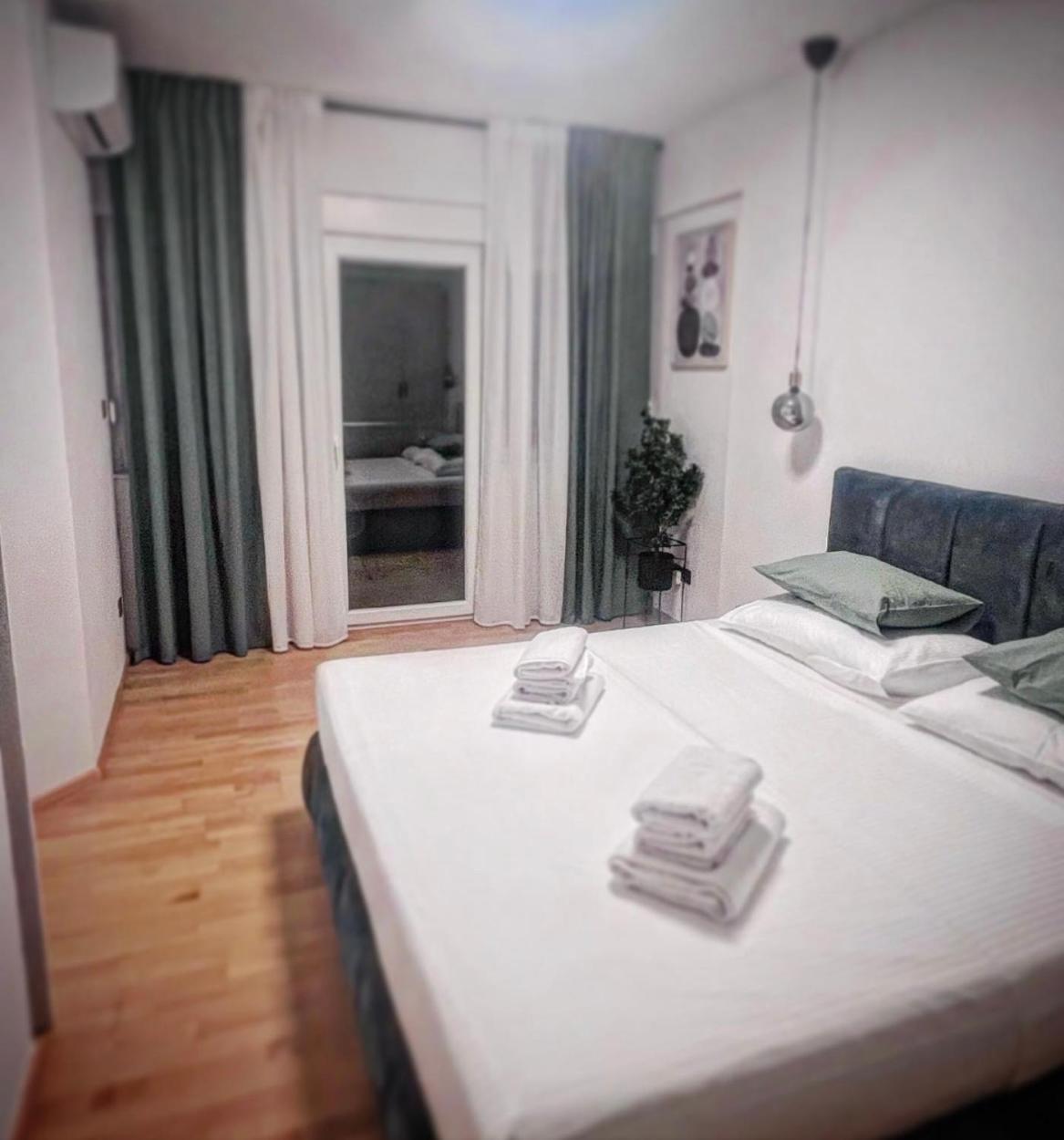 טרוגיר Bova Apartment מראה חיצוני תמונה